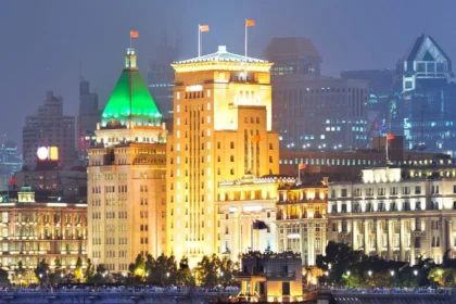 Top 10 Prettiest Cities In the World